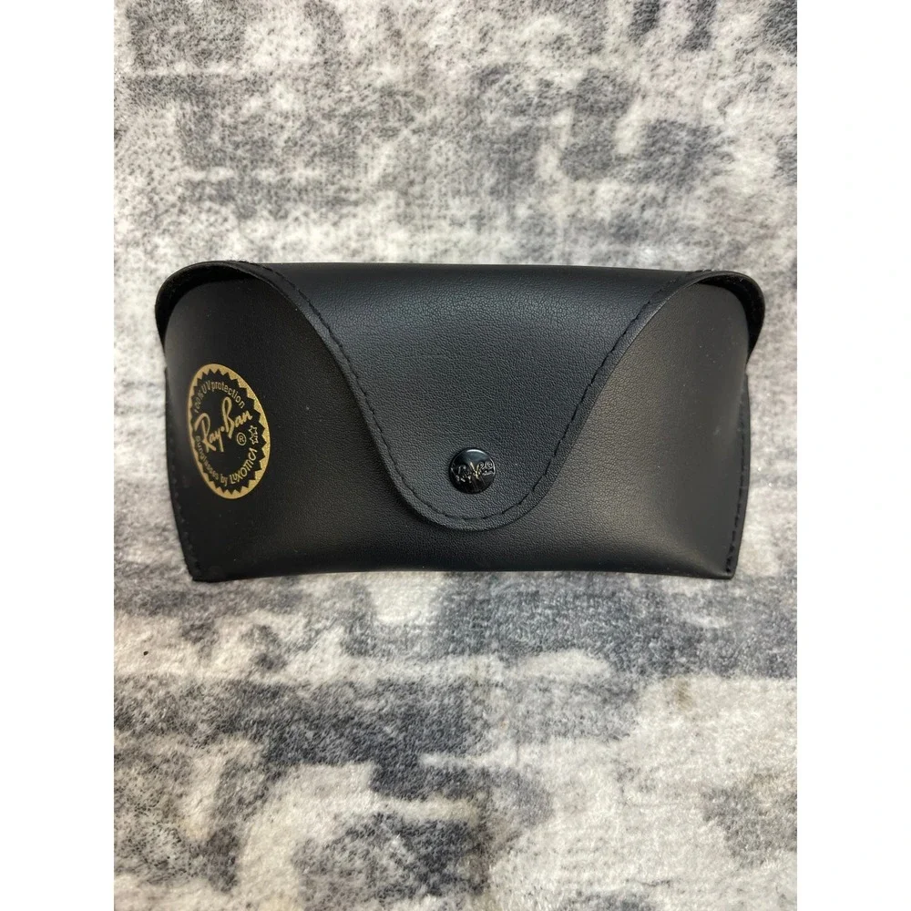 Ray-Ban Sunglasses Case‎ Black Textured Leather Snap Pouch Luxottica Gold Logo
